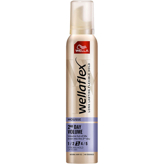 Wellaflex Mousse 2day Volume Extra Strong, 200 ml Wella Styling Muotovaahdot